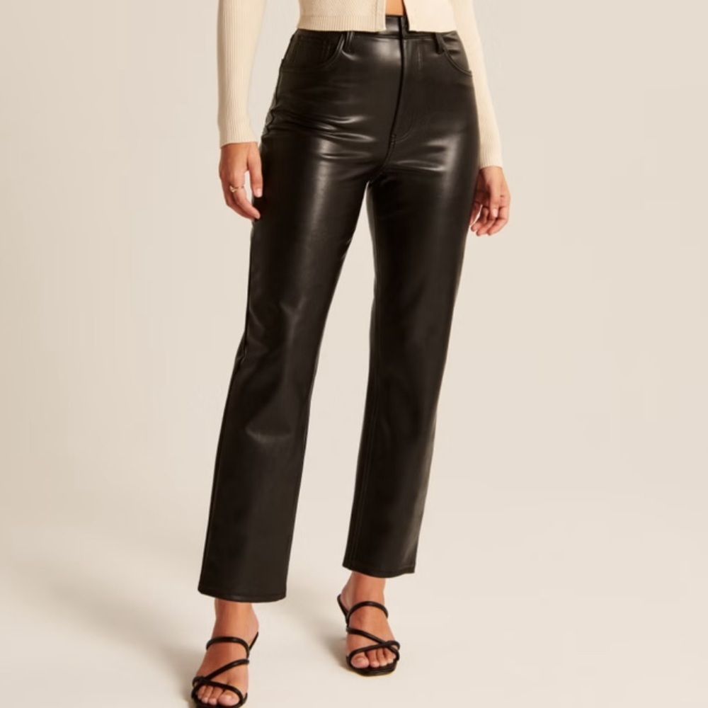 Abercrombie & Fitch Ankle Skinny Ultra High Rise Faux Leather Black Pants 33